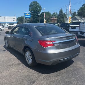 2012 Chrysler 200 LX 照片 5