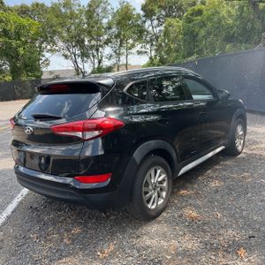 2017 Hyundai TUCSON SE 照片 8