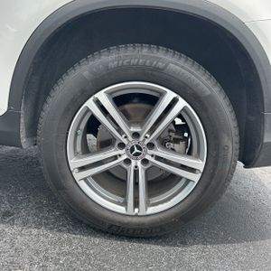 2022 Mercedes-BENZ GLC thumbnail 18