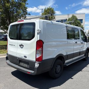 FORD TRANSIT 250 - 8