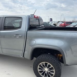CHEVROLET COLORADO ZR2 - 6