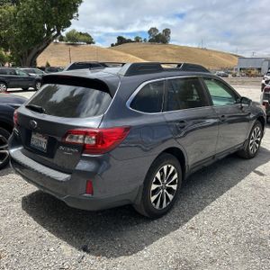 2017 Subaru OUTBACK 3.6R LIMITED — фото 8