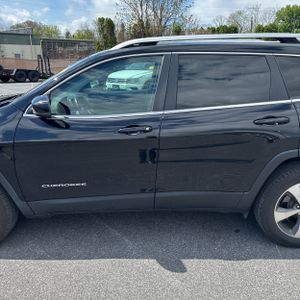 JEEP CHEROKEE LIMITED - 4