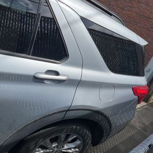 FORD EXPLORER XLT - 4