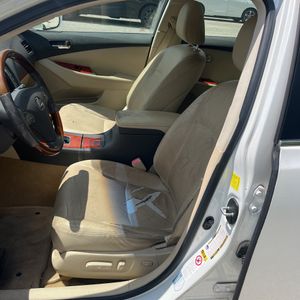 2011 Lexus ES 350 BASE — миниатюра 29