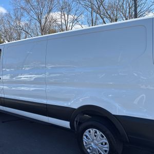 FORD TRANSIT 250 - 6