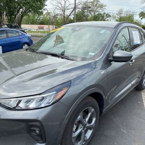 FORD ESCAPE ST-LINE SELECT - 2