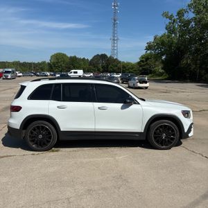 MERCEDES-BENZ GLB - 10