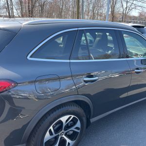 MERCEDES-BENZ GLC - 8