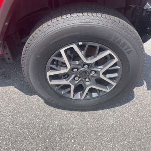 2025 JEEP WRANGLER SAHARA — миниатюра 20