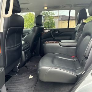 2019 Infiniti QX80 LUXE — фото 33