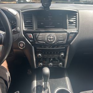 صورة 37 لـ 2018 Nissan PATHFINDER SV