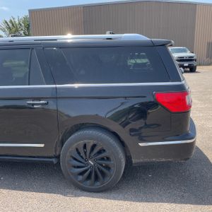 صورة 6 لـ 2020 Lincoln NAVIGATOR L RESERVE