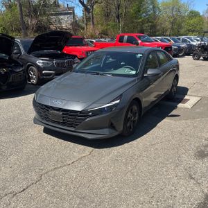 HYUNDAI ELANTRA SEL - 1