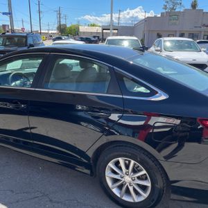 HYUNDAI SONATA SE - 6