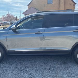 VOLKSWAGEN TIGUAN 2.0T SE 4MOTION - 4
