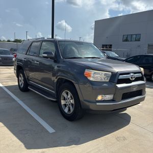 2013 Toyota 4RUNNER SR5 thumbnail 12