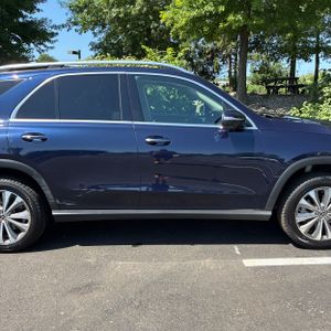 2020 Mercedes-BENZ GLE thumbnail 11