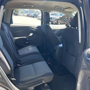 صورة مصغرة 35 لـ 2018 FORD ESCAPE SE