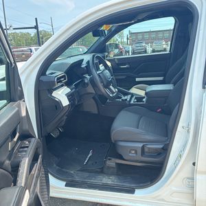 صورة مصغرة 32 لـ 2024 Toyota TACOMA TRD SPORT