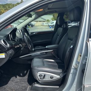2011 Mercedes-BENZ GL 照片 32