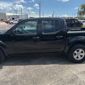 2013 Nissan FRONTIER SV 照片 4