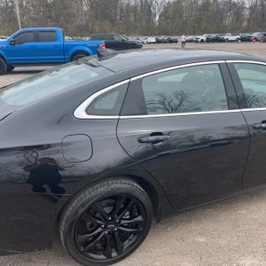 CHEVROLET MALIBU 1LT - 9