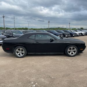 DODGE CHALLENGER SXT - 9