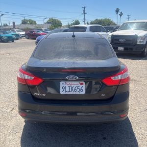 FORD FOCUS SE - 7