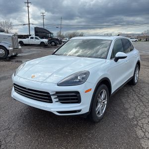 PORSCHE CAYENNE - 1