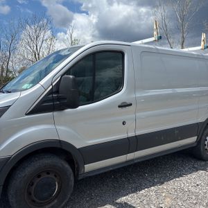 FORD TRANSIT 250 - 2