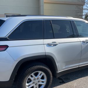 JEEP GRAND CHEROKEE LAREDO - 9