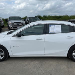 CHEVROLET MALIBU LS - 4