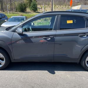 HYUNDAI KONA SEL - 4