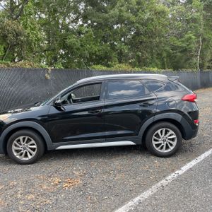 2017 Hyundai TUCSON SE 照片 3