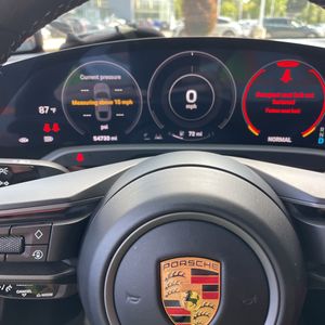2020 Porsche TAYCAN 4S — фото 33
