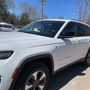 JEEP GRAND CHEROKEE 4XE - 2