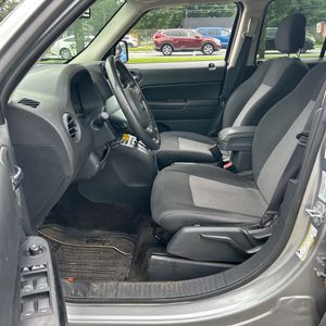 2015 JEEP PATRIOT LATITUDE — миниатюра 32