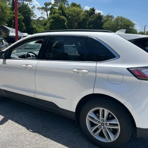 FORD EDGE SEL - 6