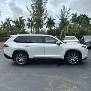 2024 Toyota GRAND HIGHLANDER LIMITED — фото 10
