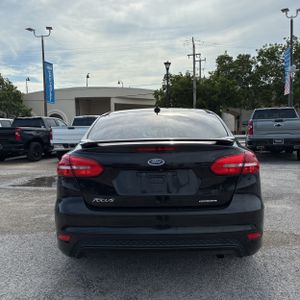 FORD FOCUS SE - 7