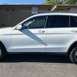 2017 Mercedes-BENZ GLC 照片 4