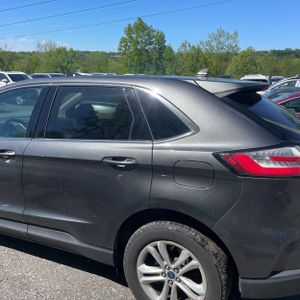 FORD EDGE SEL - 6