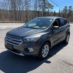 FORD ESCAPE SE - 1