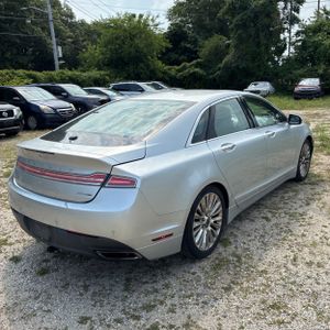 صورة 8 لـ 2015 Lincoln MKZ BASE