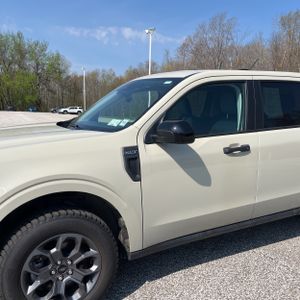 FORD MAVERICK XLT - 2