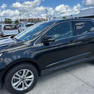 FORD EDGE SEL - 2