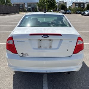 FORD FUSION SE - 7