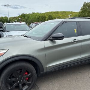 FORD EXPLORER ST - 2