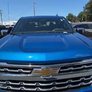 2022 Chevrolet SILVERADO 1500 LTZ thumbnail 13